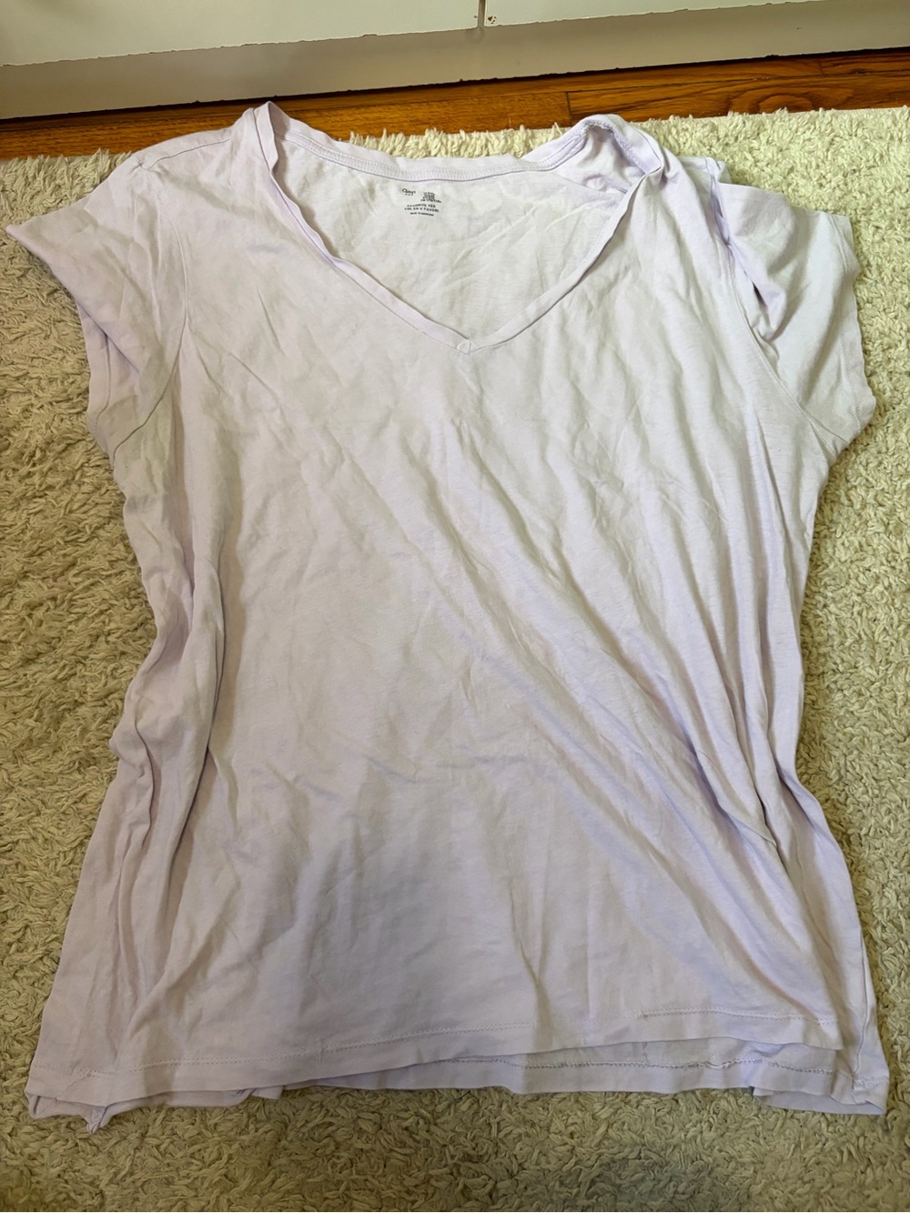 GAP Light Lavender V-Neck Short Sleeve Tee